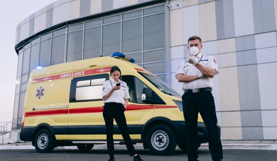 奇台救护车转运病人算来回费用吗？